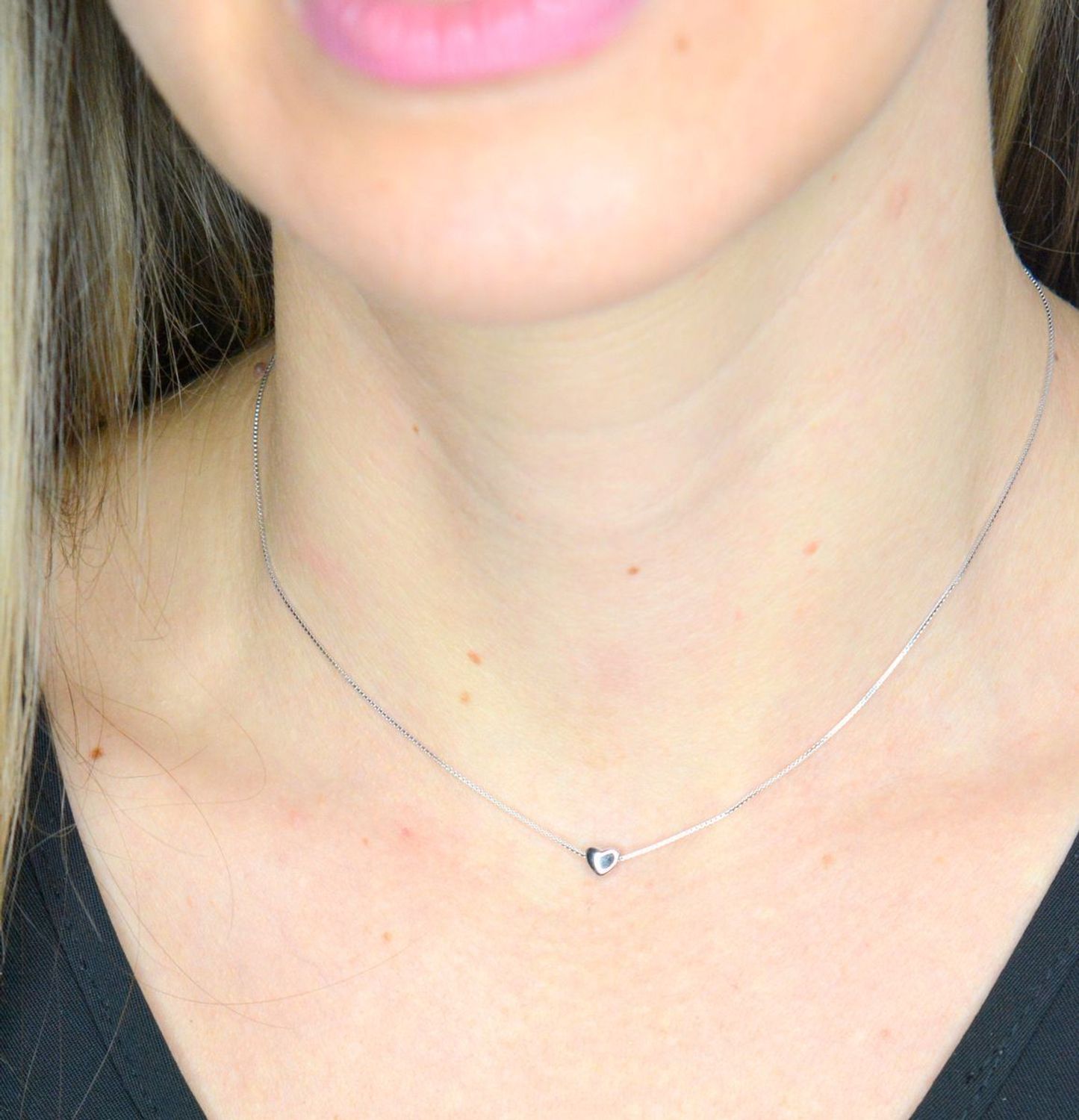 Naszyjnik damski srebrny 925 z serduszkiem Armonica Nomination 241304 004.png